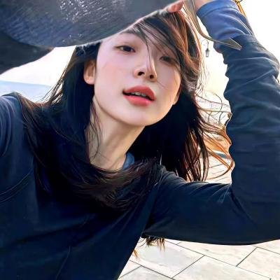 桃红女霸